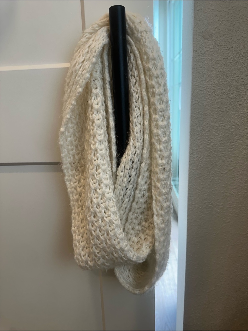 Cozy Chunky Knit Infinity Scarf in Cream